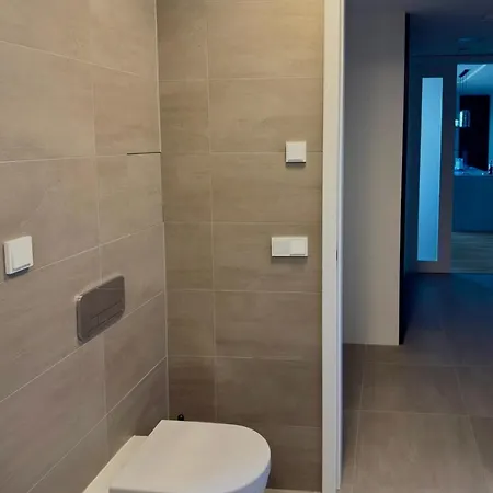 Oaks Prague Golf Apartma