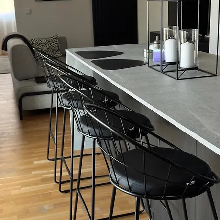 Oaks Prague Golf Apartma